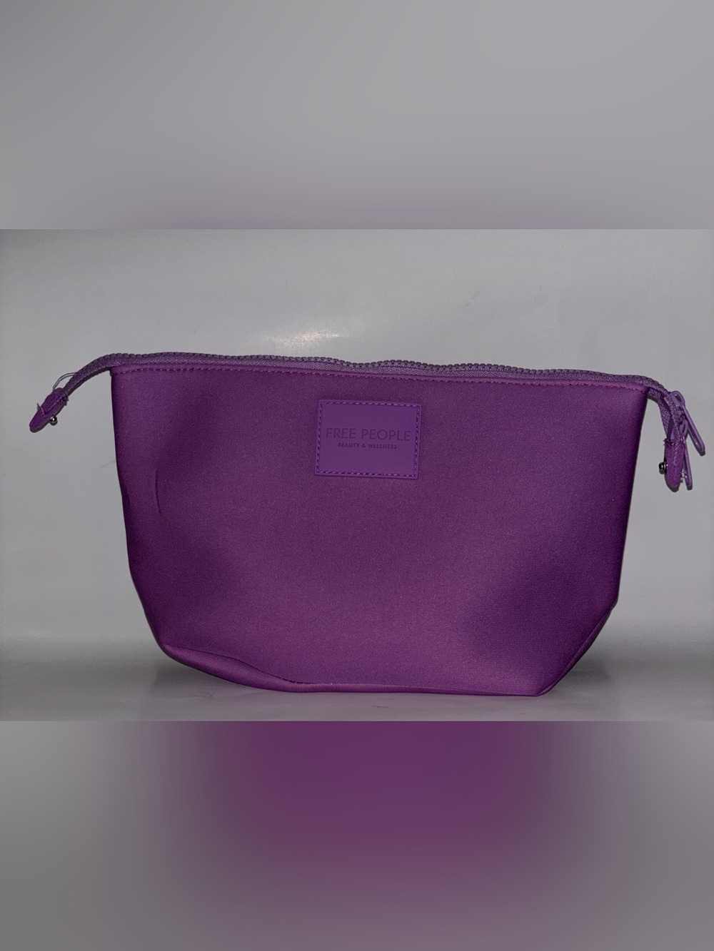 Free People  Makeup Toiletries Summer Travel Bag Vacation Reuseable Bag‎